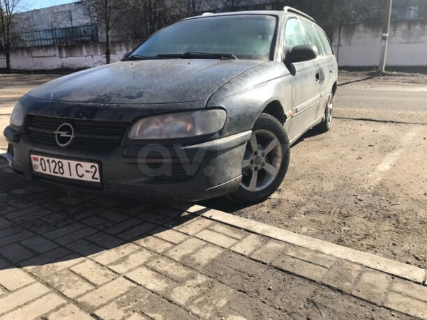 Opel Omega B, 1995 г.