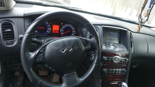 Infiniti EX, 2010 г.