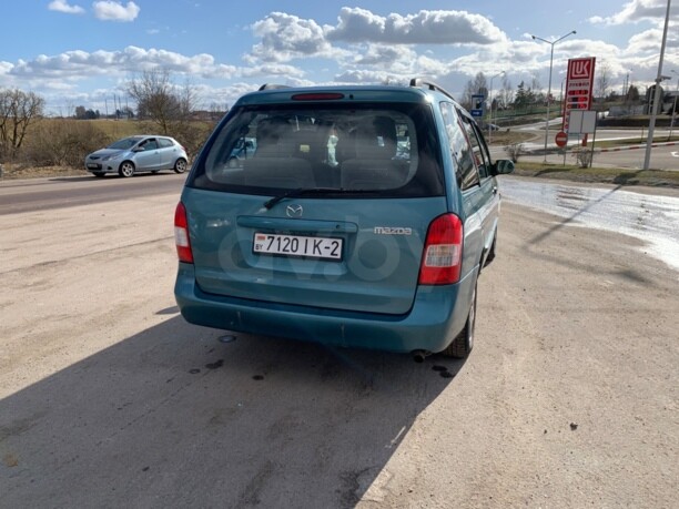 Mazda MPV II, 7 мест, 2000 г.