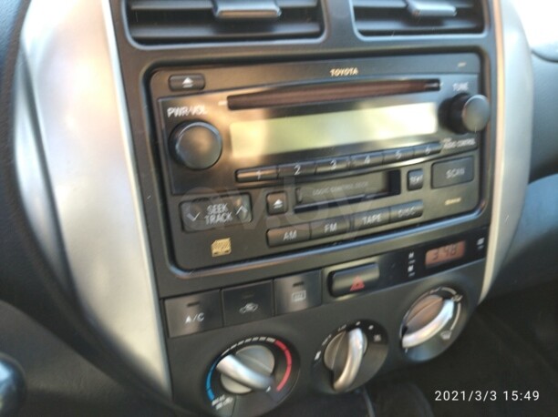 Toyota RAV4 II (XA20) · Рестайлинг, 5 мест, 2006 г.