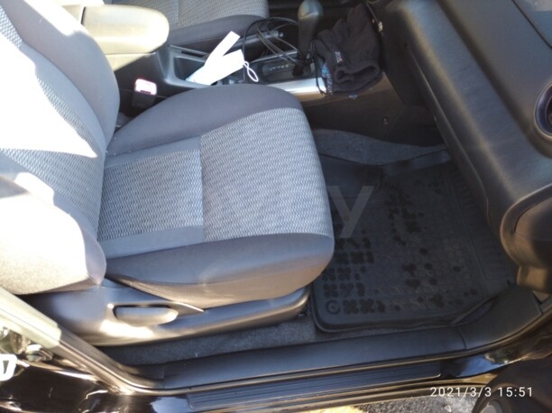 Toyota RAV4 II (XA20) · Рестайлинг, 5 мест, 2006 г.