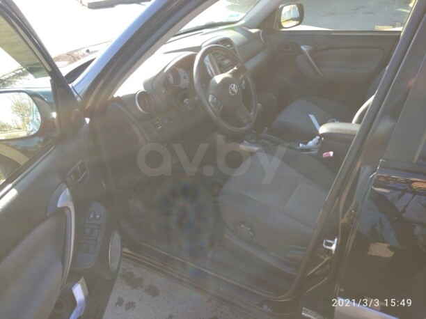 Toyota RAV4 II (XA20) · Рестайлинг, 5 мест, 2006 г.