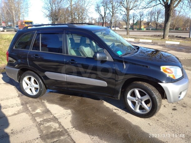 Toyota RAV4 II (XA20) · Рестайлинг, 5 мест, 2006 г.