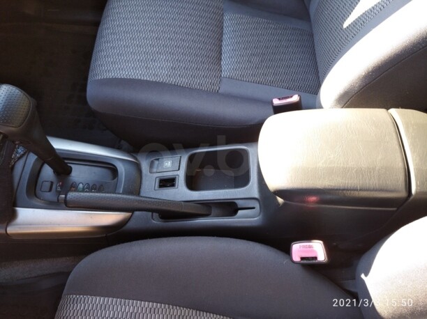 Toyota RAV4 II (XA20) · Рестайлинг, 5 мест, 2006 г.