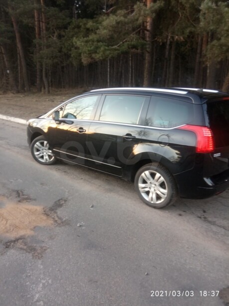 Peugeot 5008 I · Рестайлинг, 7 мест, 2015 г.