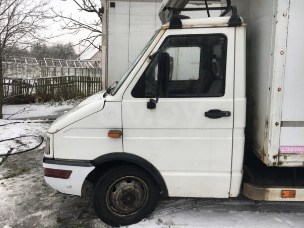 Iveco 35-10 Категория В, 1998 г.