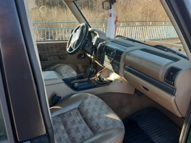 Land Rover Discovery II, 5 мест, 1998 г.