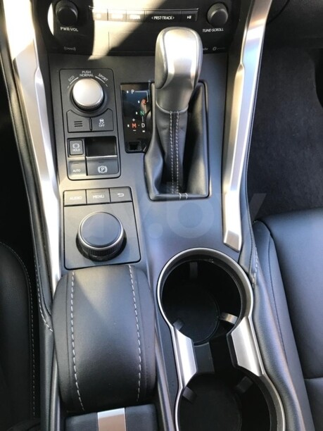 Lexus NX, 2017 г.