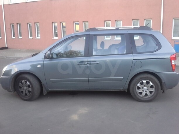 Kia Carnival II, 7 мест, 2007 г.