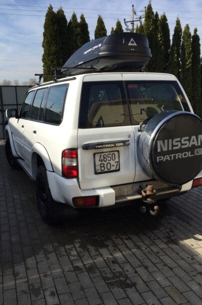 Nissan Patrol Y61, 7 мест, 2002 г.