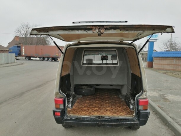 Volkswagen Transporter T4, 1995 г.