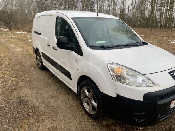 Peugeot Partner II, 2011 г.