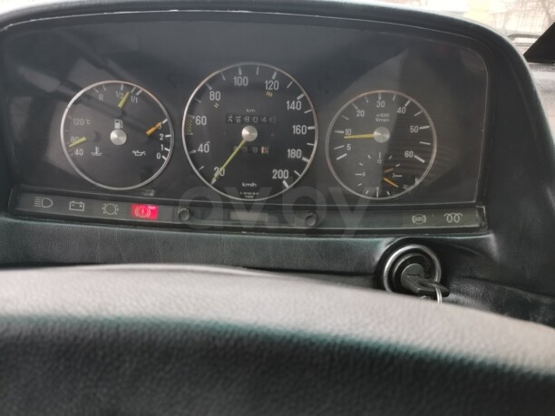 Mercedes-Benz E-Класс W123, 1983 г.