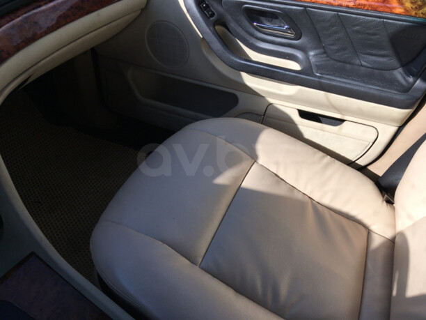 BMW 7 серия E38, 2000 г.