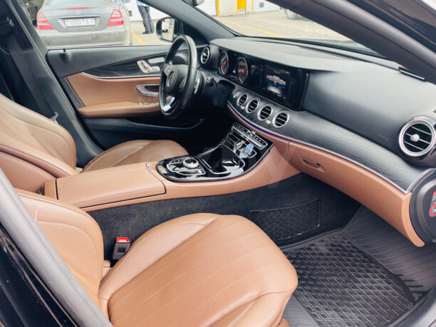 Mercedes-Benz E-Класс W213, S213, X213, C238, A238, 2017 г.