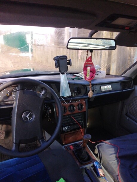 Mercedes-Benz 190 (W201), 1990 г.
