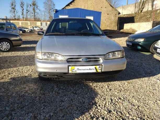 Ford Mondeo I, 1995 г.