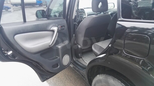 Toyota RAV4 II (XA20) · Рестайлинг, 5 мест, 2005 г.