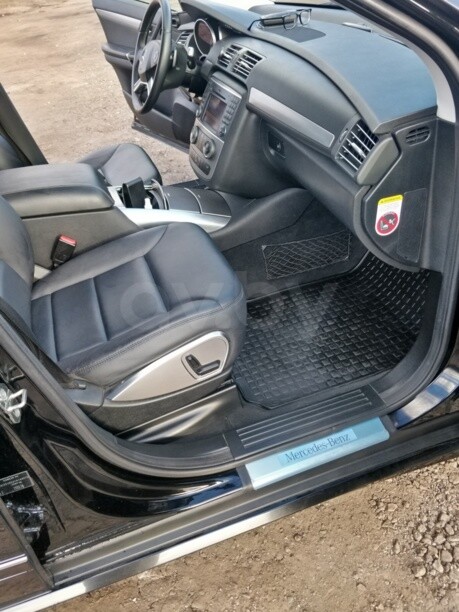 Mercedes-Benz R-Класс W251 (2-Рестайлинг), 5 мест, 2012 г.