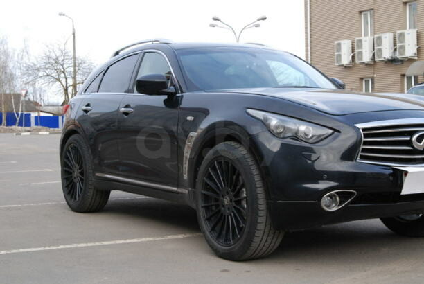 Infiniti FX II, 2010 г.