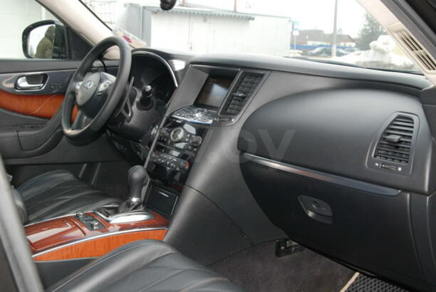 Infiniti FX II, 2010 г.