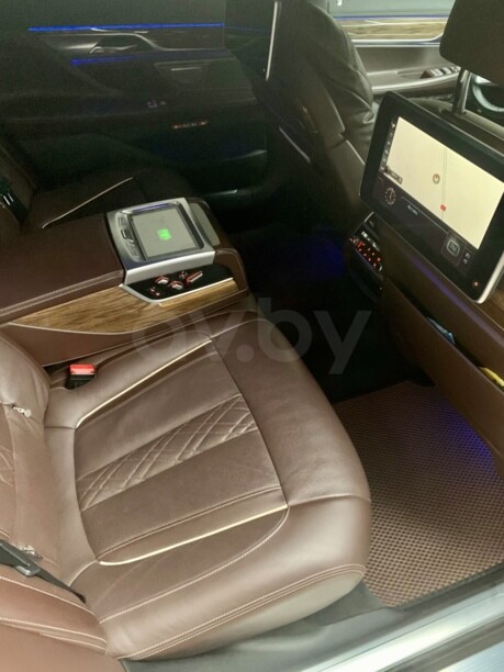 BMW 7 серия G11, 2015 г.