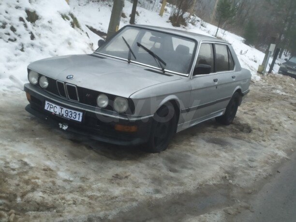 BMW 5 серия E28, 1985 г.