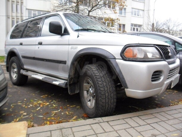 Mitsubishi Montero Sport, 2002 г.