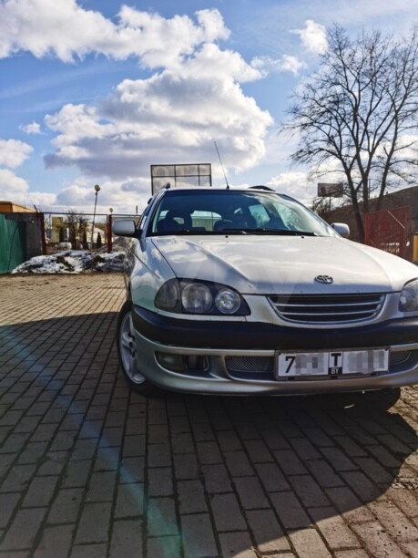 Toyota Avensis I (T220), 1999 г.
