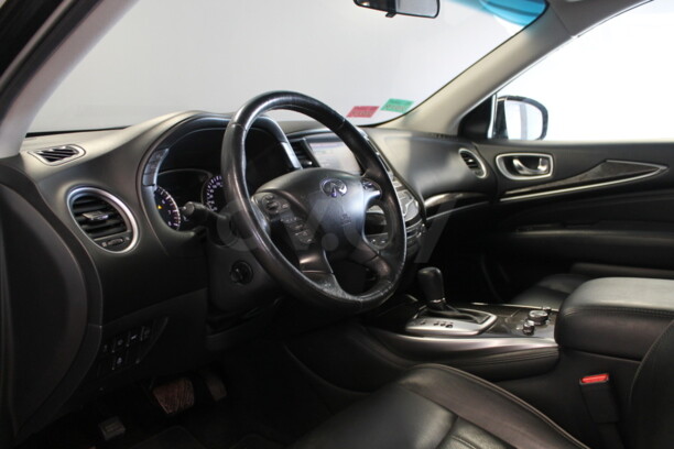 Infiniti JX, 7 мест, 2013 г.