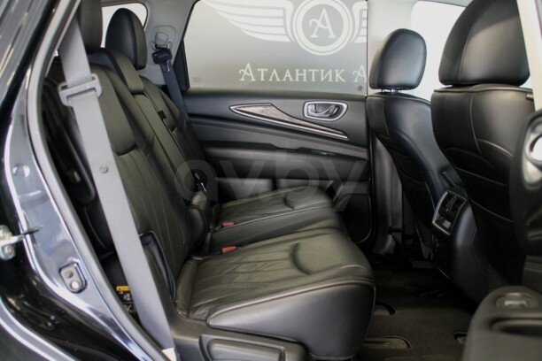 Infiniti JX, 7 мест, 2013 г.