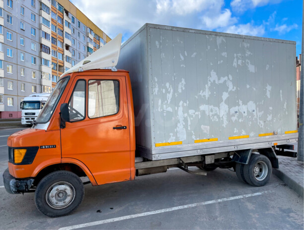 Mercedes Т1 207D - 410D, 1991 г.