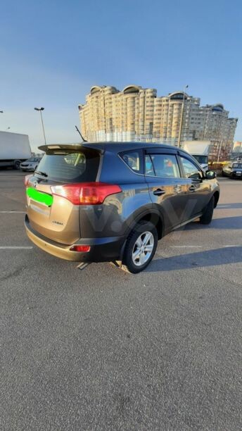 Toyota RAV4 IV (XA40), 5 мест, 2013 г.