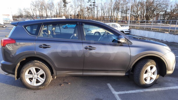 Toyota RAV4 IV (XA40), 5 мест, 2013 г.