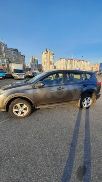 Toyota RAV4 IV (XA40), 5 мест, 2013 г.