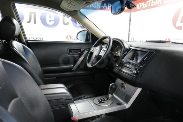 Infiniti FX I, 2005 г.