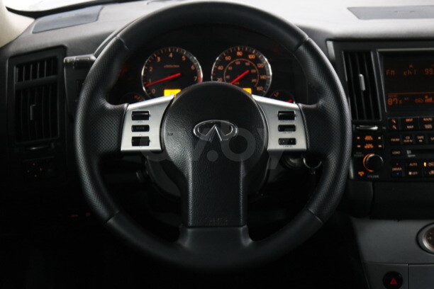 Infiniti FX I, 2005 г.