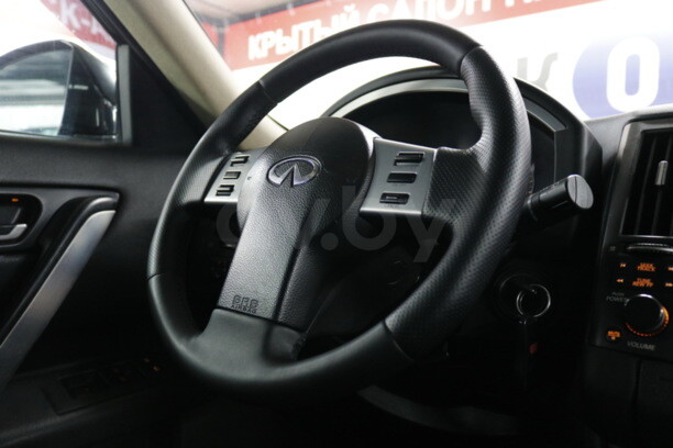 Infiniti FX I, 2005 г.