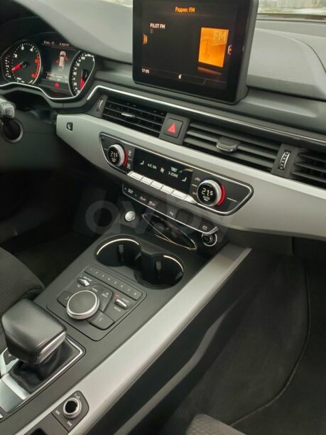 Audi A4 B9, 2016 г.