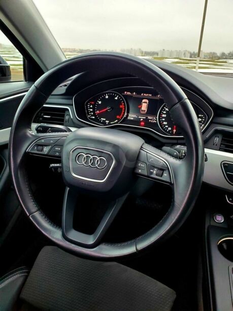 Audi A4 B9, 2016 г.