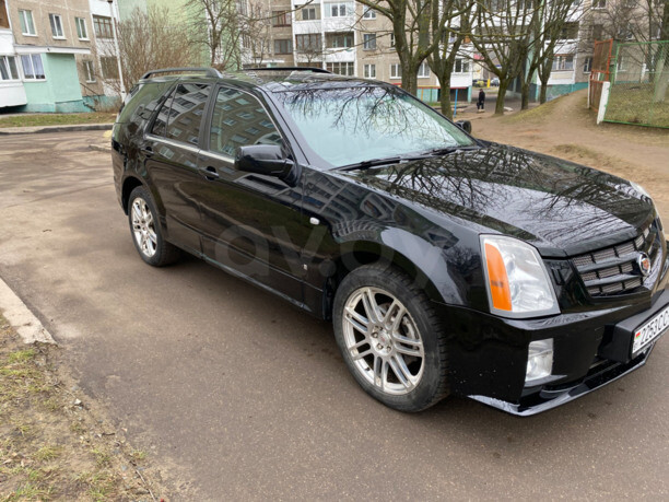 Cadillac SRX I, 5 мест, 2007 г.