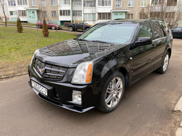 Cadillac SRX I, 5 мест, 2007 г.
