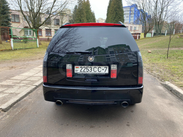 Cadillac SRX I, 5 мест, 2007 г.