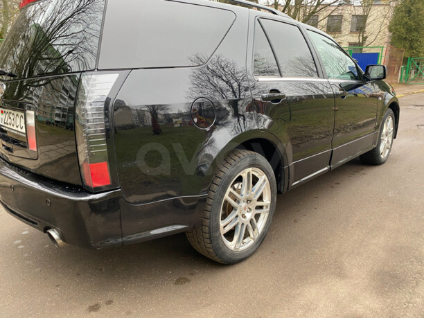 Cadillac SRX I, 5 мест, 2007 г.