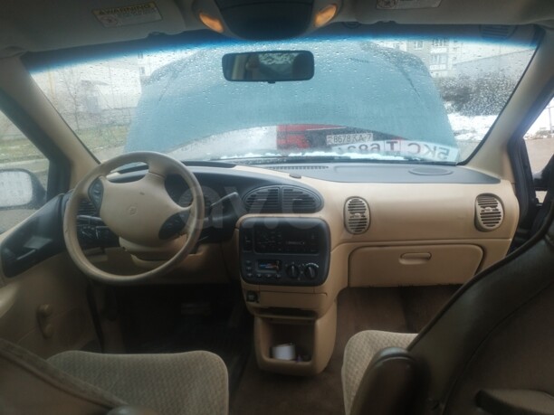 Chrysler Grand Voyager III, 7 мест, 1999 г.