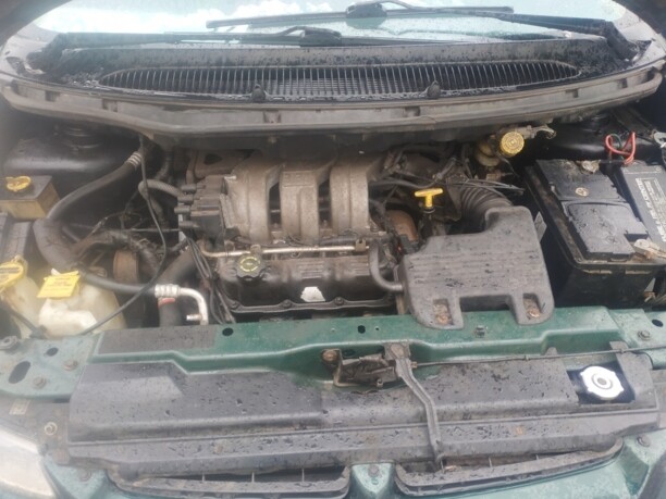 Chrysler Grand Voyager III, 7 мест, 1999 г.