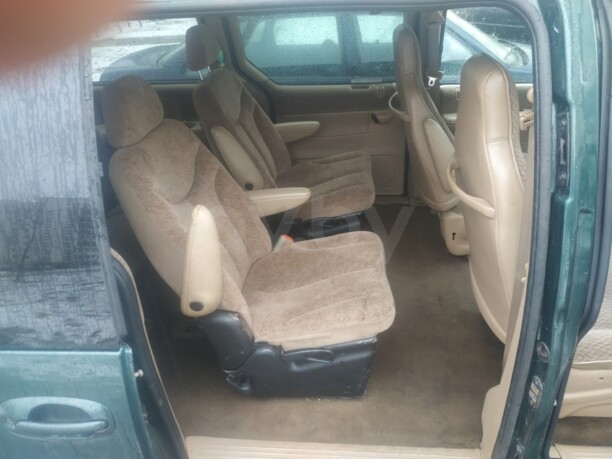 Chrysler Grand Voyager III, 7 мест, 1999 г.