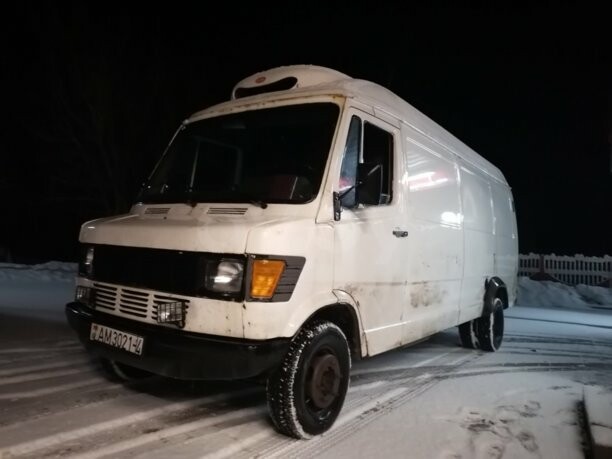Mercedes Т1 207D - 410D, 1995 г.