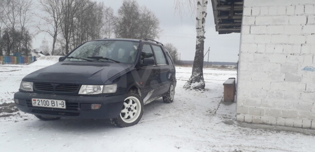 Mitsubishi Space Wagon Typ N30, N40, 7 мест, 1998 г.