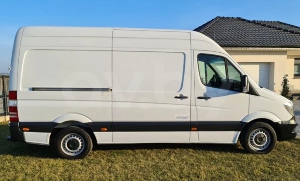 Mercedes-Benz Sprinter L2H2, 2016 г.